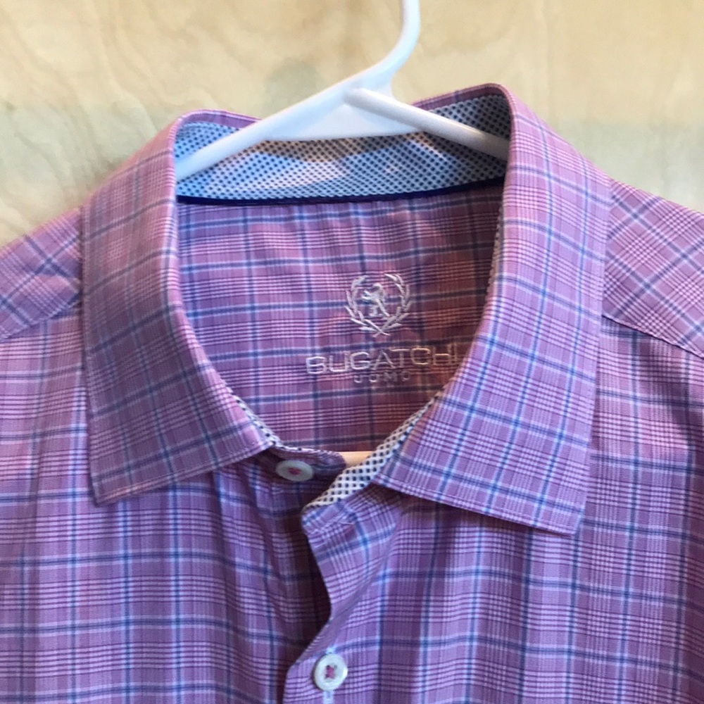 Bugatchi button up 16 1/2 by 34/35 very well made
